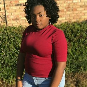 Meet your Posher, Ayana